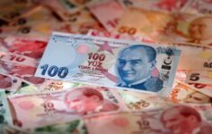 Bütçe yıla açıkla başladı